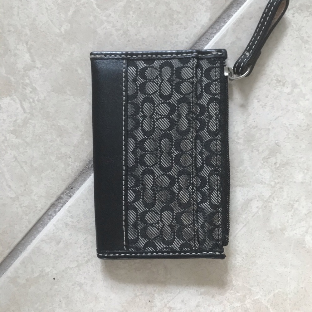 Retro coach coin wallet